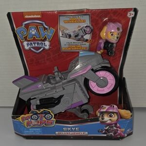 Paw Patrol Skye Deluxe Vehicle - Pink and Gray